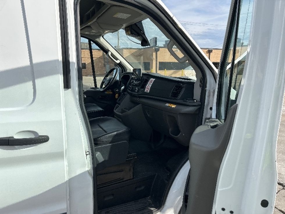 Cargo Van (Panel Van)-Light and Medium Duty Trucks-Ford-2020-Transit 350-Sturtevant-WI-57,762\n\t\tmiles-$ 38,500 - Image 19
