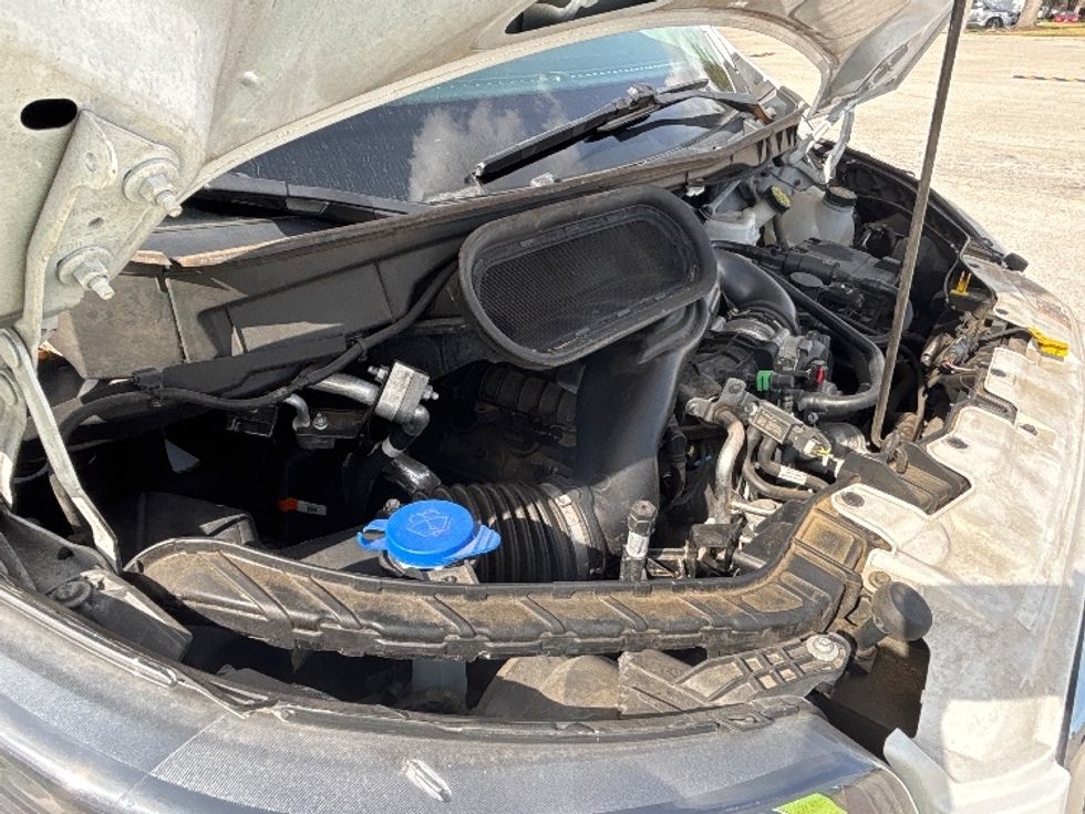 Cargo Van (Panel Van)-Light and Medium Duty Trucks-Ford-2020-Transit 350-Tampa-FL-31,432\n\t\tmiles-$ 42,000 - Image 23