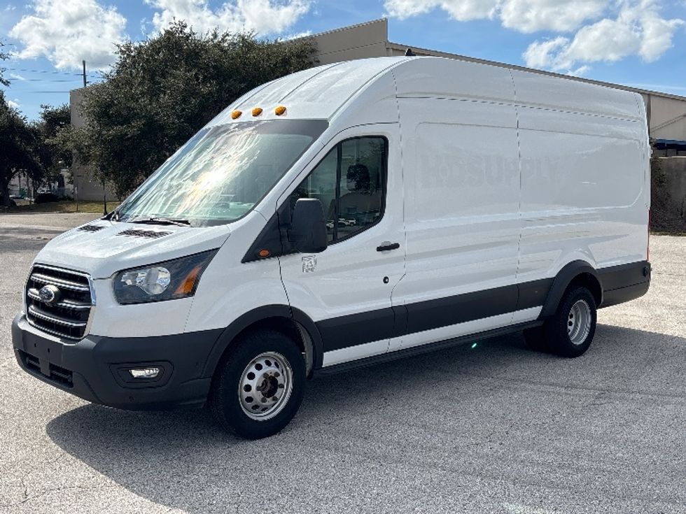 Cargo Van (Panel Van)-Light and Medium Duty Trucks-Ford-2020-Transit 350-Tampa-FL-31,432\n\t\tmiles-$ 42,000 - Image 3