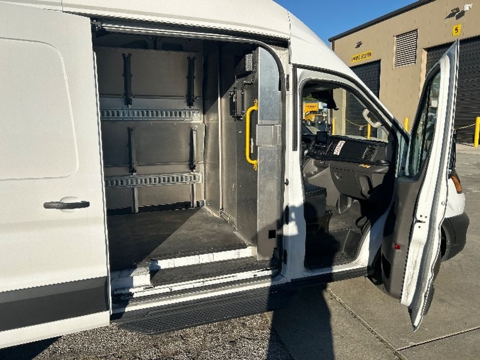 Cargo Van (Panel Van)-Light and Medium Duty Trucks-Ford-2020-Transit 350-Torrance-CA-54,808\n\t\tmiles-$ 37,750 - Image 16