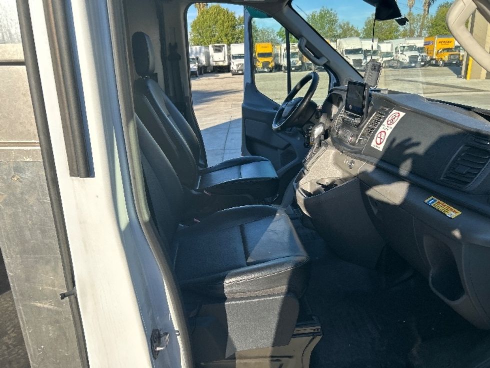 Cargo Van (Panel Van)-Light and Medium Duty Trucks-Ford-2020-Transit 350-Torrance-CA-54,808\n\t\tmiles-$ 37,750 - Image 22