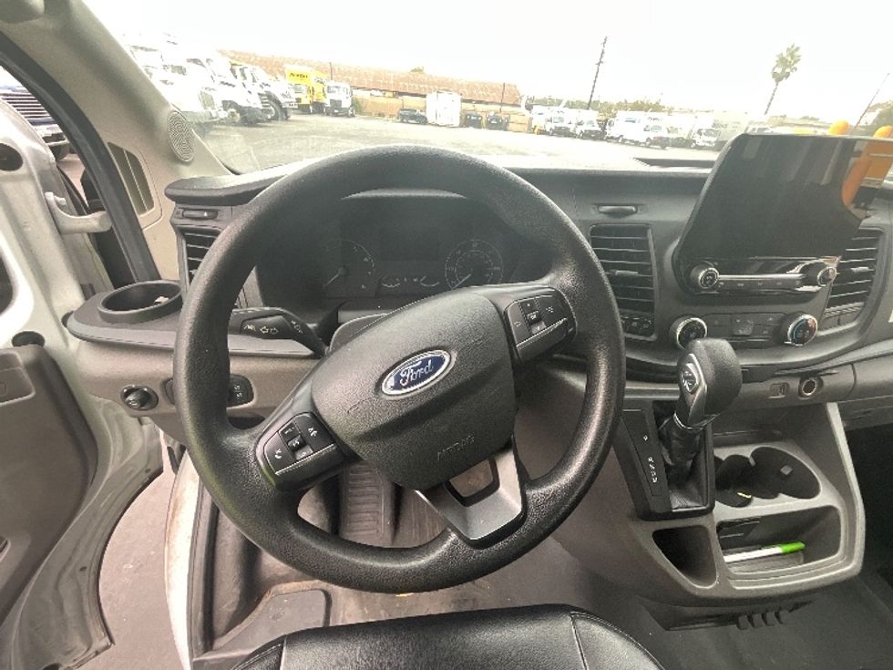 Cargo Van (Panel Van)-Light and Medium Duty Trucks-Ford-2020-Transit 350-Torrance-CA-63,345\n\t\tmiles-$ 37,500 - Image 18