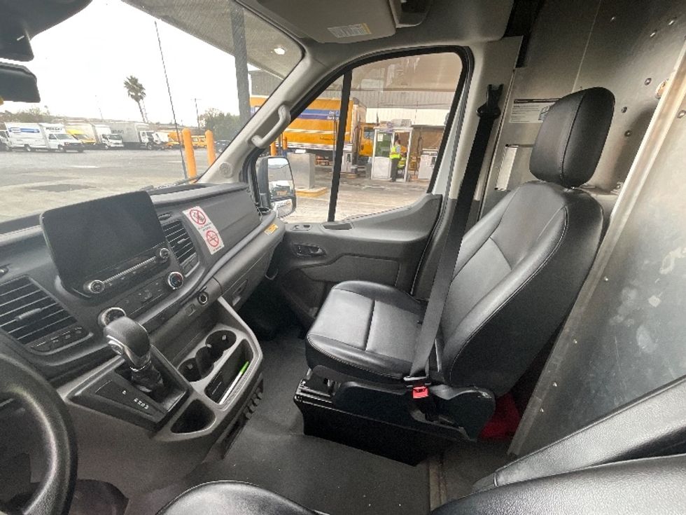 Cargo Van (Panel Van)-Light and Medium Duty Trucks-Ford-2020-Transit 350-Torrance-CA-63,345\n\t\tmiles-$ 37,500 - Image 19
