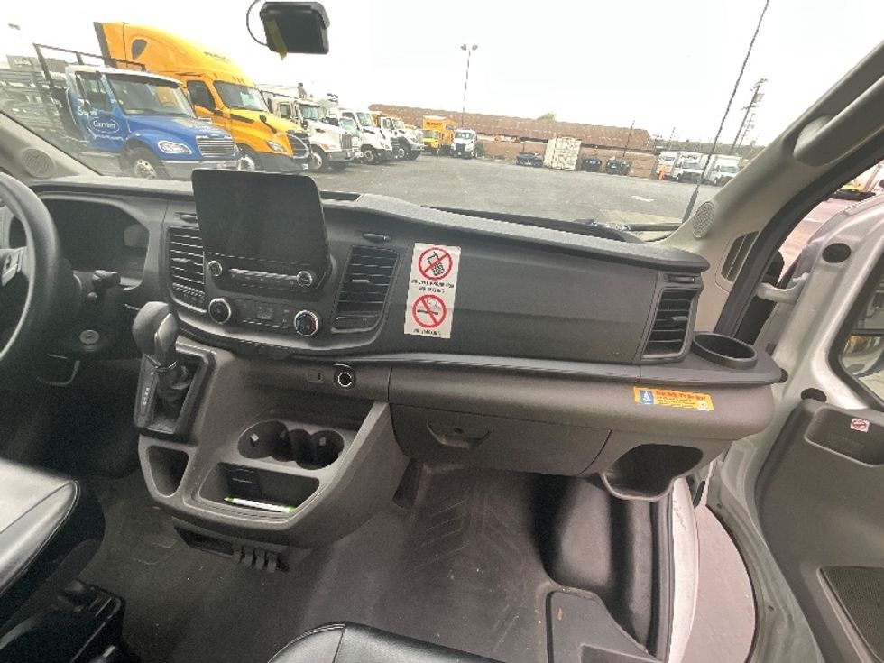 Cargo Van (Panel Van)-Light and Medium Duty Trucks-Ford-2020-Transit 350-Torrance-CA-63,345\n\t\tmiles-$ 37,500 - Image 21