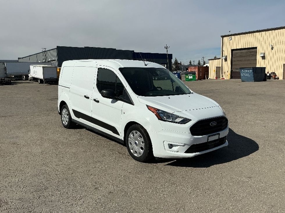 Cargo Van (Panel Van)-Light and Medium Duty Trucks-Ford-2020-TRANXLT-Calgary-AB-81,642\n\t\tkm-$ 32,250 - Image 1