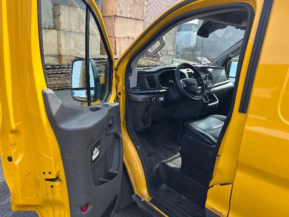 Cargo Van (Panel Van)-Light and Medium Duty Trucks-Ford-2021-Transit 150-Fontana-CA-105,147\n\t\tmiles-$ 21,000 - Image 13