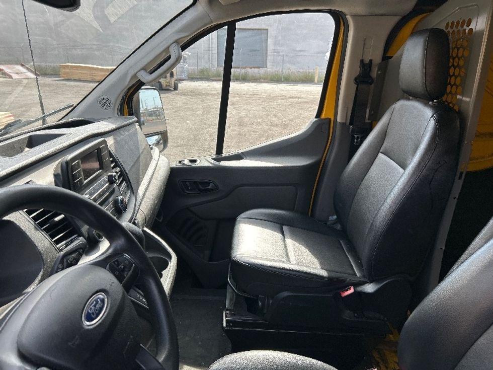 Cargo Van (Panel Van)-Light and Medium Duty Trucks-Ford-2021-Transit 150-Fontana-CA-105,147\n\t\tmiles-$ 21,000 - Image 16