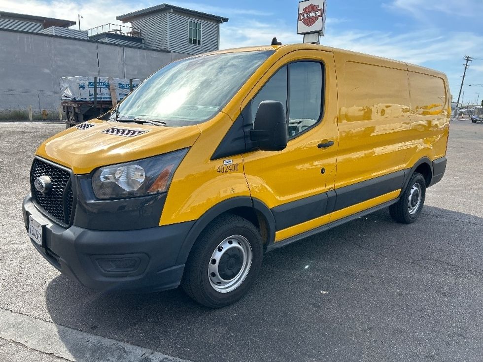 Cargo Van (Panel Van)-Light and Medium Duty Trucks-Ford-2021-Transit 150-Fontana-CA-105,147\n\t\tmiles-$ 21,000 - Image 3
