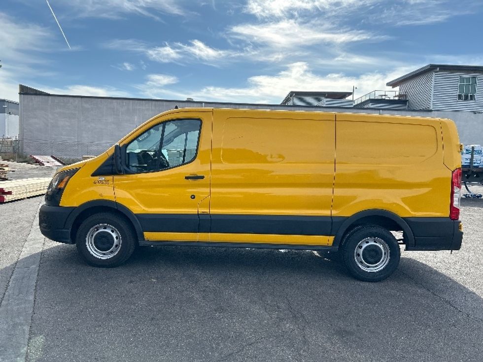 Cargo Van (Panel Van)-Light and Medium Duty Trucks-Ford-2021-Transit 150-Fontana-CA-105,147\n\t\tmiles-$ 21,000 - Image 4