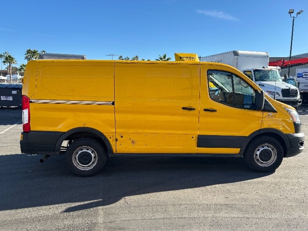 Cargo Van (Panel Van)-Light and Medium Duty Trucks-Ford-2021-Transit 150-Fontana-CA-119,599\n\t\tmiles-$ 19,000 - Image 12