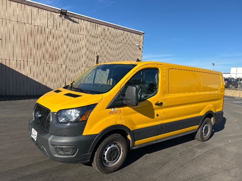 Cargo Van (Panel Van)-Light and Medium Duty Trucks-Ford-2021-Transit 150-Fontana-CA-119,599\n\t\tmiles-$ 19,000 - Image 3