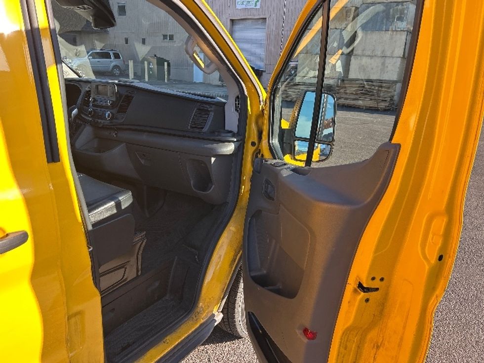 Cargo Van (Panel Van)-Light and Medium Duty Trucks-Ford-2021-Transit 150-Fontana-CA-150,474\n\t\tmiles-$ 15,500 - Image 17