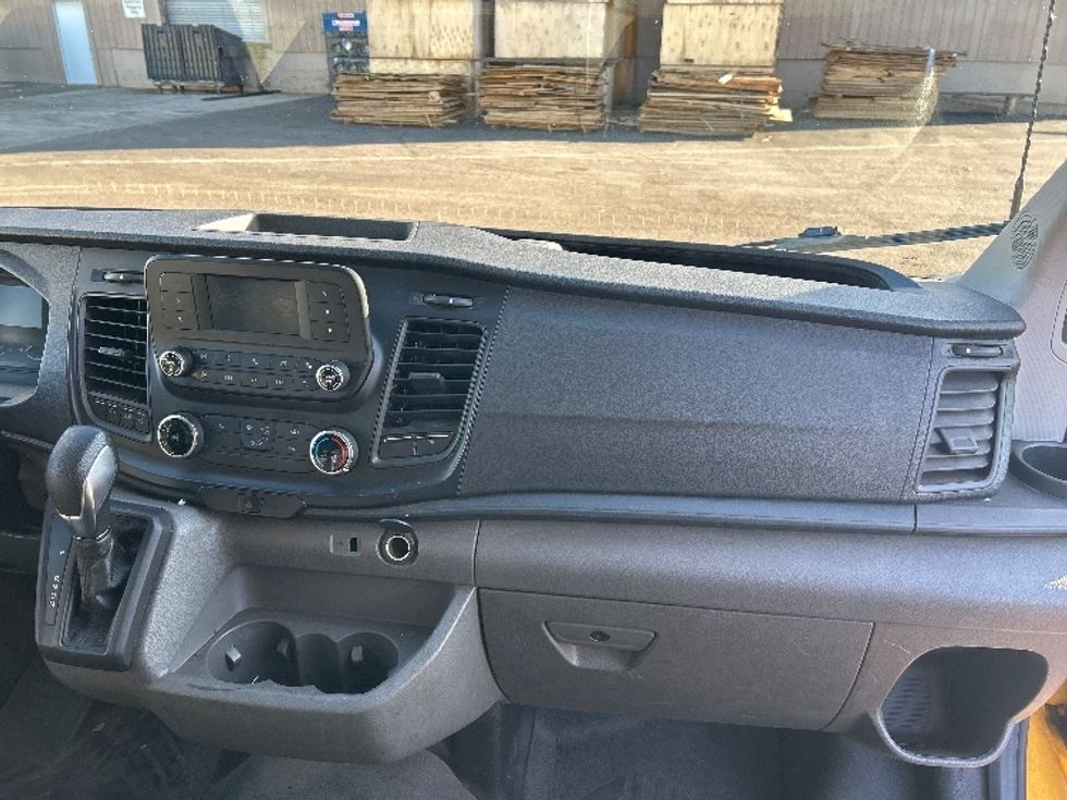 Cargo Van (Panel Van)-Light and Medium Duty Trucks-Ford-2021-Transit 150-Fontana-CA-150,474\n\t\tmiles-$ 15,500 - Image 18
