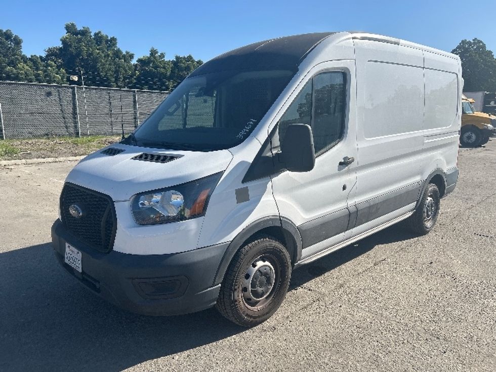 Cargo Van (Panel Van)-Light and Medium Duty Trucks-Ford-2021-Transit 150-Fontana-CA-53,376\n\t\tmiles-$ 32,500 - Image 3