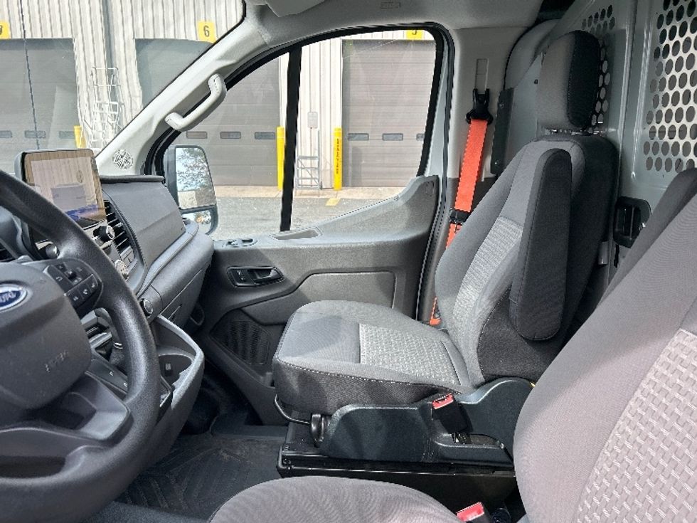Cargo Van (Panel Van)-Light and Medium Duty Trucks-Ford-2021-Transit 150-Fredericksburg-VA-82,928\n\t\tmiles-$ 27,250 - Image 19