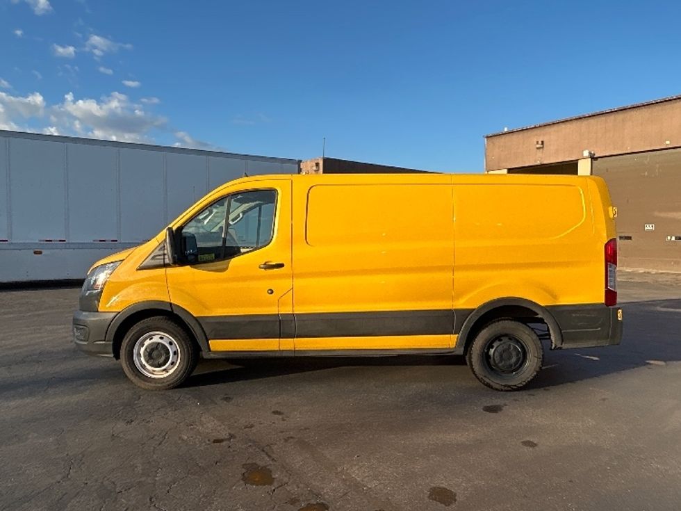 Cargo Van (Panel Van)-Light and Medium Duty Trucks-Ford-2021-Transit 150-Las Vegas-NV-106,270\n\t\tmiles-$ 20,500 - Image 4