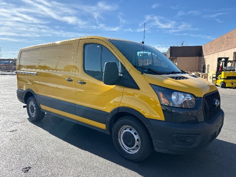 Cargo Van (Panel Van)-Light and Medium Duty Trucks-Ford-2021-Transit 150-Las Vegas-NV-140,755\n\t\tmiles-$ 20,000 - Image 1