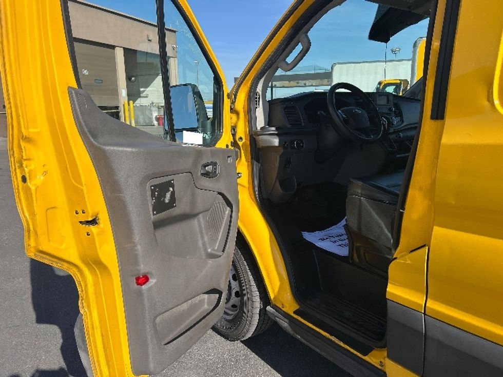 Cargo Van (Panel Van)-Light and Medium Duty Trucks-Ford-2021-Transit 150-Las Vegas-NV-140,755\n\t\tmiles-$ 20,000 - Image 15