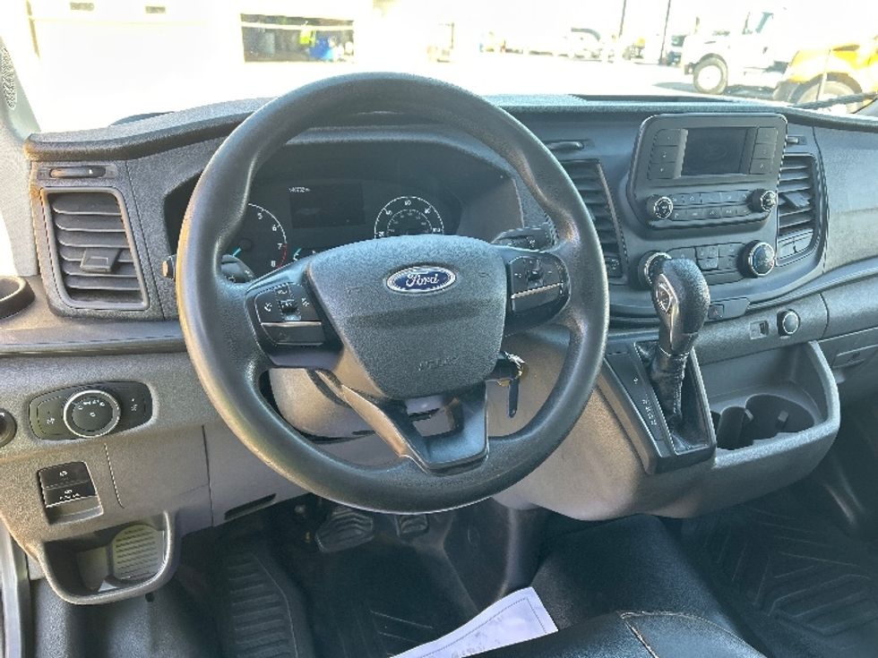 Cargo Van (Panel Van)-Light and Medium Duty Trucks-Ford-2021-Transit 150-Las Vegas-NV-140,755\n\t\tmiles-$ 20,000 - Image 17