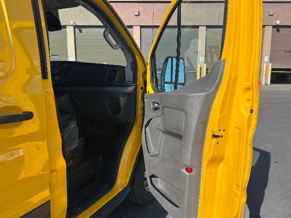 Cargo Van (Panel Van)-Light and Medium Duty Trucks-Ford-2021-Transit 150-Las Vegas-NV-140,755\n\t\tmiles-$ 20,000 - Image 18
