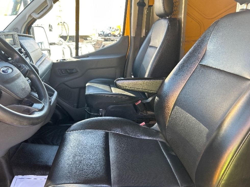 Cargo Van (Panel Van)-Light and Medium Duty Trucks-Ford-2021-Transit 150-Las Vegas-NV-140,755\n\t\tmiles-$ 20,000 - Image 21