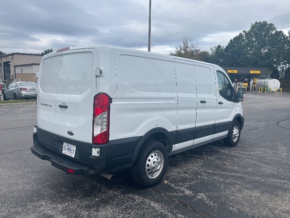Cargo Van (Panel Van)-Light and Medium Duty Trucks-Ford-2021-Transit 150-Salem-VA-149,969\n\t\tmiles-$ 16,750 - Image 13
