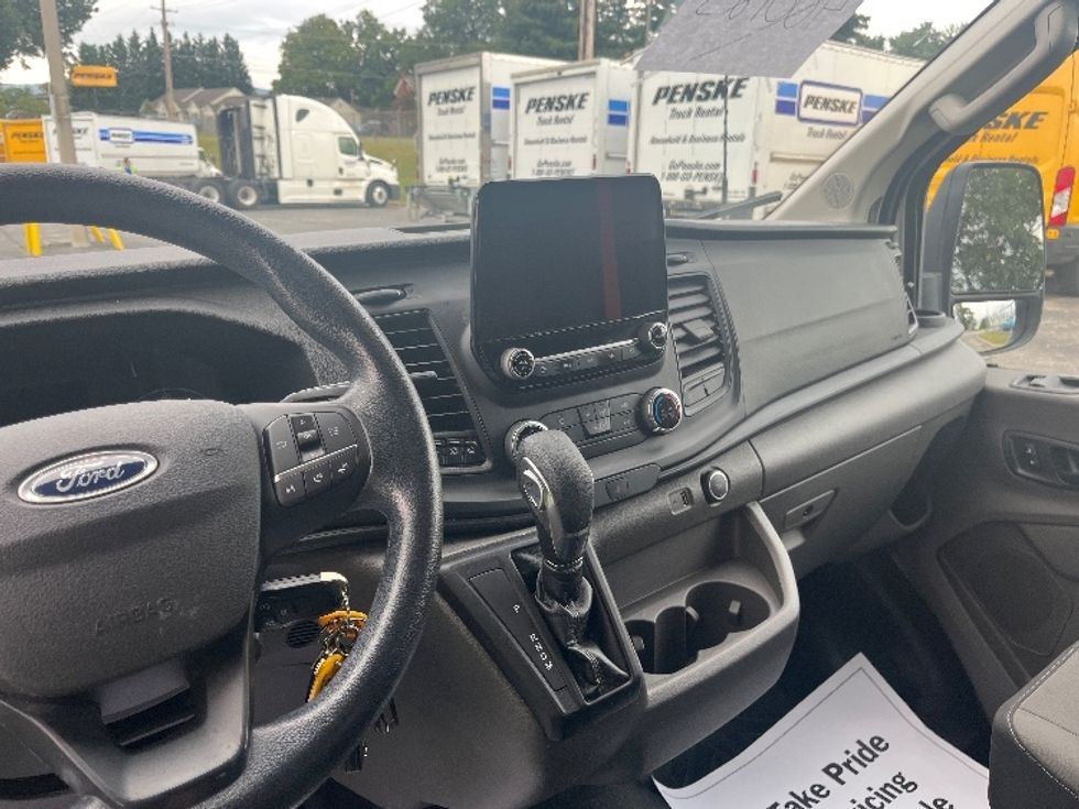 Cargo Van (Panel Van)-Light and Medium Duty Trucks-Ford-2021-Transit 150-Salem-VA-149,969\n\t\tmiles-$ 16,750 - Image 18