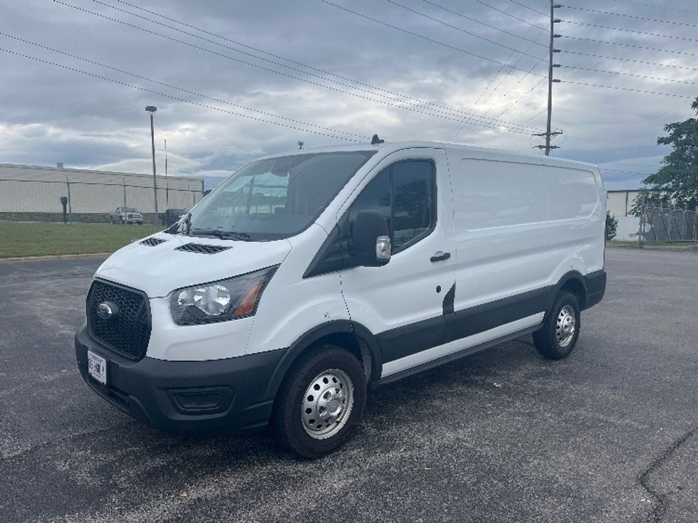 Cargo Van (Panel Van)-Light and Medium Duty Trucks-Ford-2021-Transit 150-Salem-VA-149,969\n\t\tmiles-$ 16,750 - Image 3