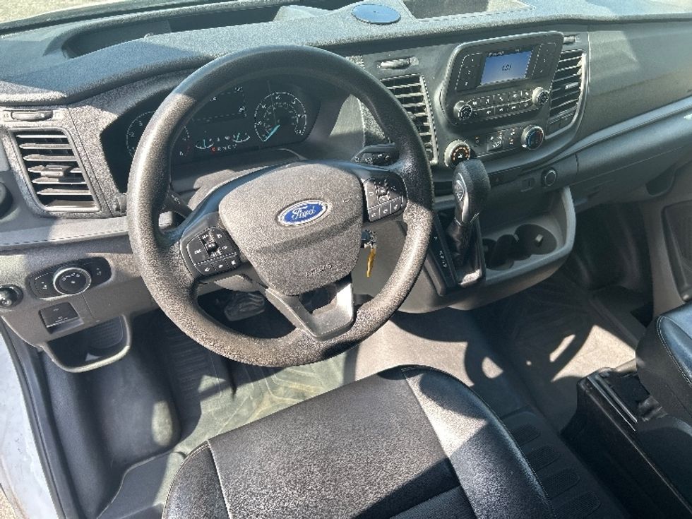 Cargo Van (Panel Van)-Light and Medium Duty Trucks-Ford-2021-Transit 250-Akron-OH-86,059\n\t\tmiles-$ 33,750 - Image 17