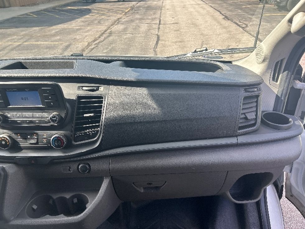 Cargo Van (Panel Van)-Light and Medium Duty Trucks-Ford-2021-Transit 250-Akron-OH-86,059\n\t\tmiles-$ 33,750 - Image 21