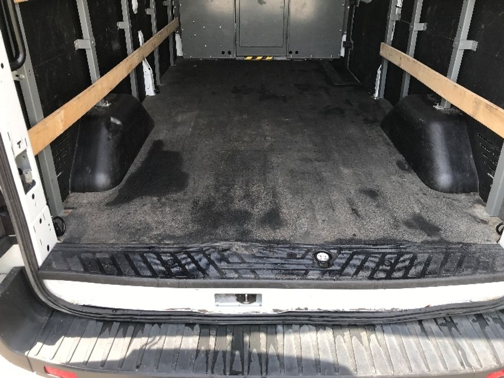 2021 Ford Transit photo 9