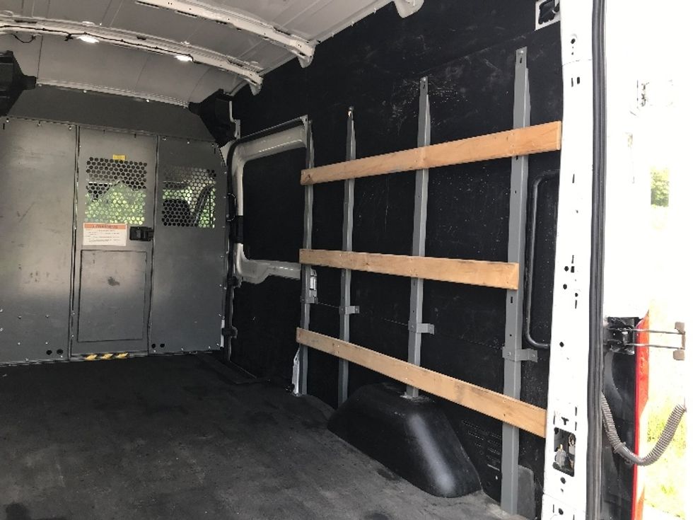 2021 Ford Transit photo 10
