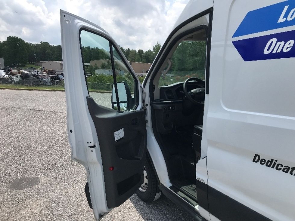 Cargo Van (Panel Van)-Light and Medium Duty Trucks-Ford-2021-Transit 250-Alabaster-AL-85,562\n\t\tmiles-$ 35,250 - Image 16