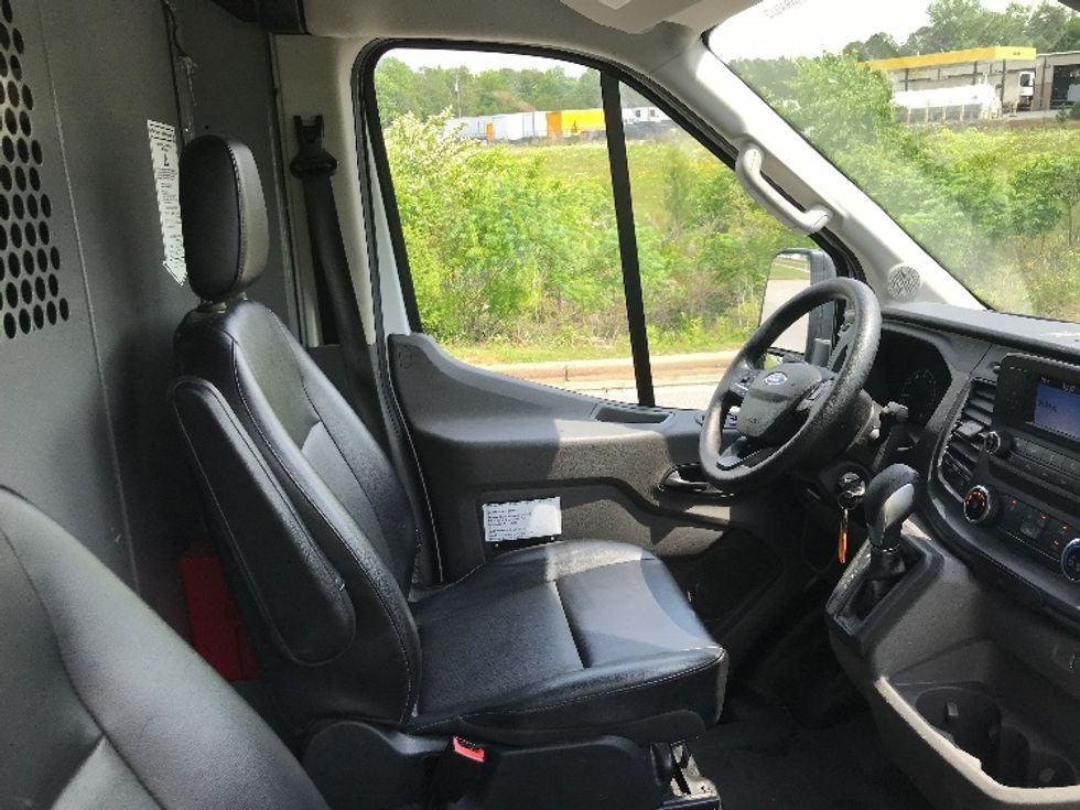 2021 Ford Transit photo 19