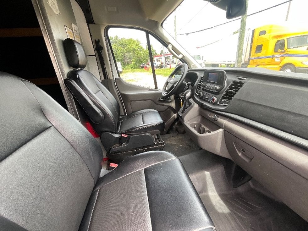 Cargo Van (Panel Van)-Light and Medium Duty Trucks-Ford-2021-Transit 250-Alexandria-VA-63,839\n\t\tmiles-$ 37,250 - Image 22