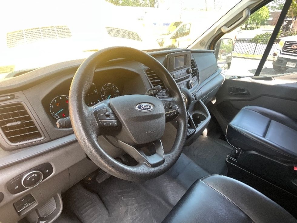 Cargo Van (Panel Van)-Light and Medium Duty Trucks-Ford-2021-Transit 250-Alexandria-VA-71,269\n\t\tmiles-$ 27,750 - Image 16