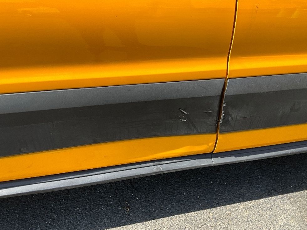 Cargo Van (Panel Van)-Light and Medium Duty Trucks-Ford-2021-Transit 250-Alexandria-VA-71,269\n\t\tmiles-$ 27,750 - Image 26