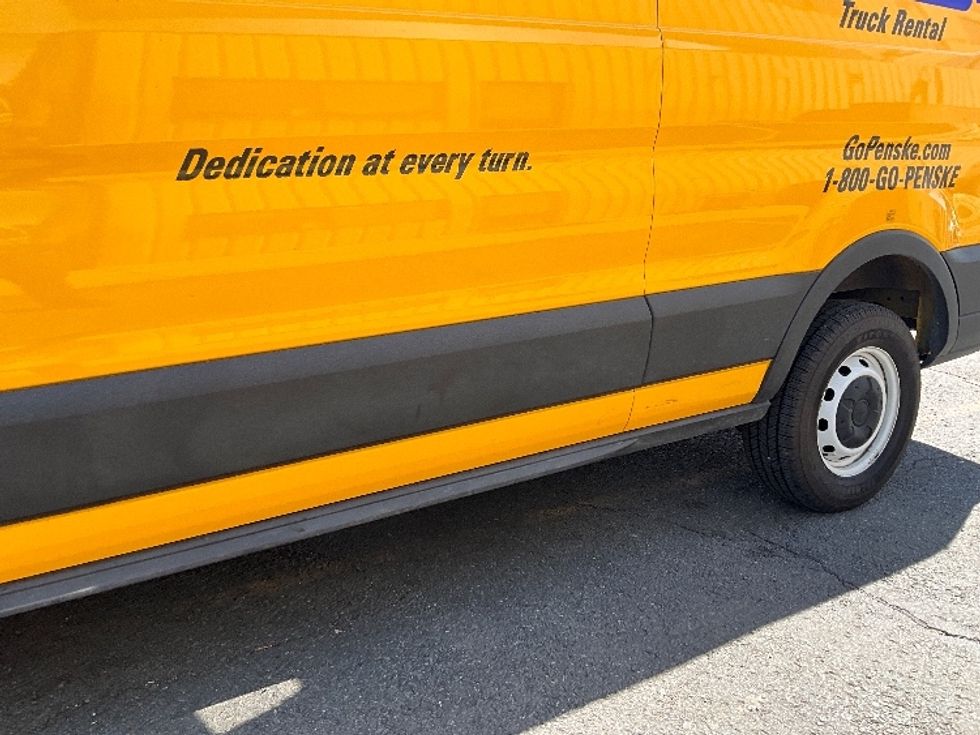 Cargo Van (Panel Van)-Light and Medium Duty Trucks-Ford-2021-Transit 250-Alexandria-VA-71,269\n\t\tmiles-$ 27,750 - Image 5