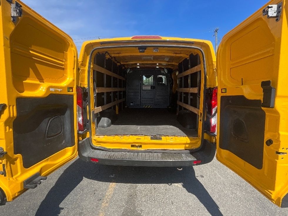 Cargo Van (Panel Van)-Light and Medium Duty Trucks-Ford-2021-Transit 250-Alexandria-VA-71,269\n\t\tmiles-$ 27,750 - Image 8