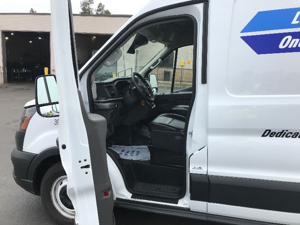 Cargo Van (Panel Van)-Light and Medium Duty Trucks-Ford-2021-Transit 250-Allentown-PA-73,855\n\t\tmiles-$ 36,250 - Image 15