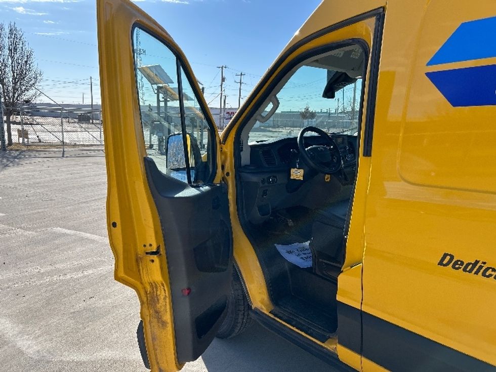 Cargo Van (Panel Van)-Light and Medium Duty Trucks-Ford-2021-Transit 250-Amarillo-TX-121,194\n\t\tmiles-$ 28,250 - Image 15