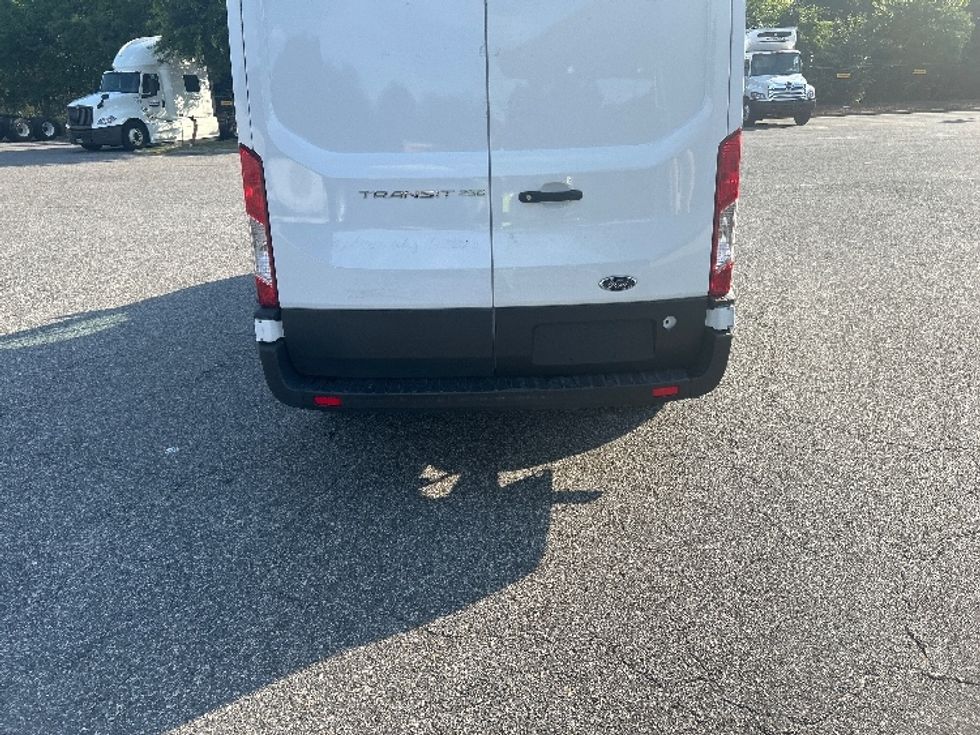 Cargo Van (Panel Van)-Light and Medium Duty Trucks-Ford-2021-Transit 250-Ashland-VA-95,881\n\t\tmiles-$ 32,500 - Image 10
