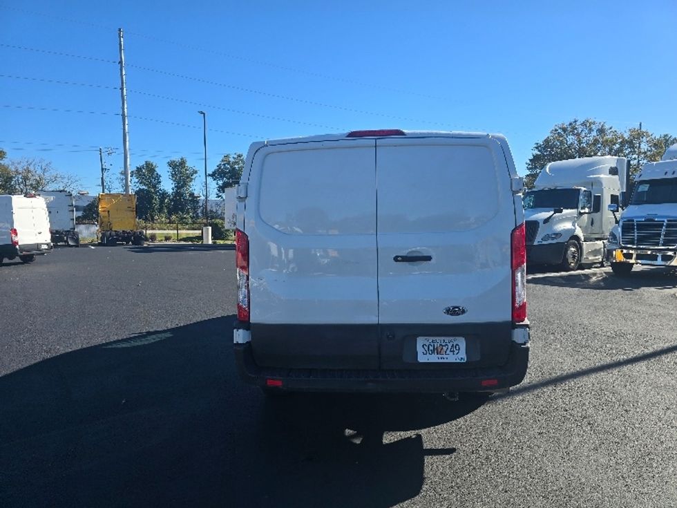 Cargo Van (Panel Van)-Light and Medium Duty Trucks-Ford-2021-Transit 250-Atlanta (Conyers)-GA-114,775\n\t\tmiles-$ 27,000 - Image 7