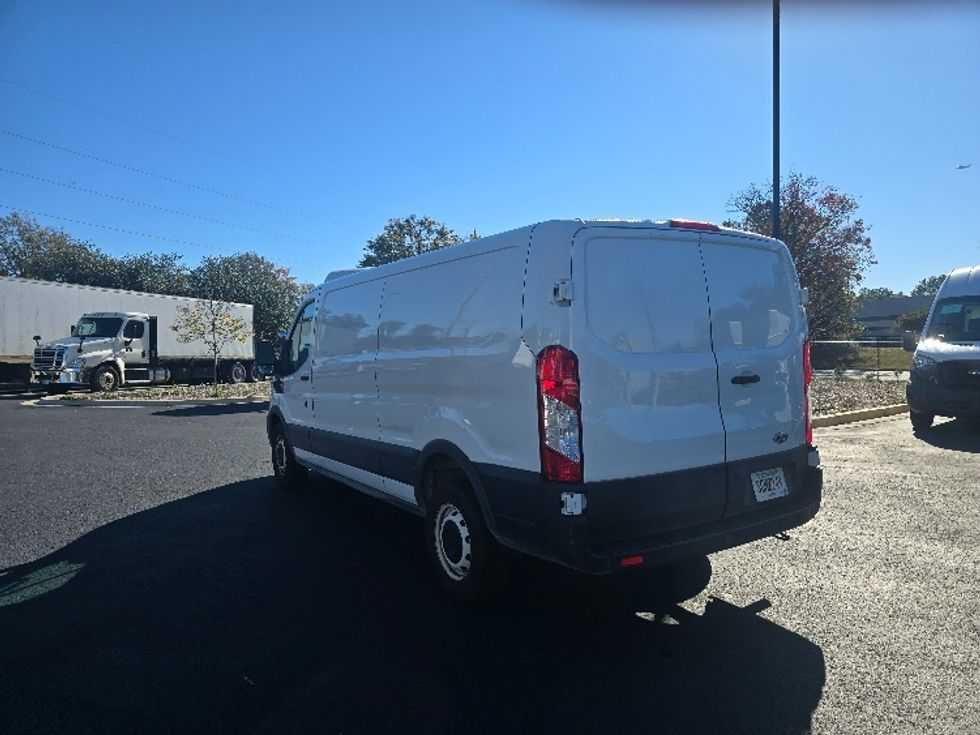 Cargo Van (Panel Van)-Light and Medium Duty Trucks-Ford-2021-Transit 250-Atlanta (Conyers)-GA-114,775\n\t\tmiles-$ 27,000 - Image 6
