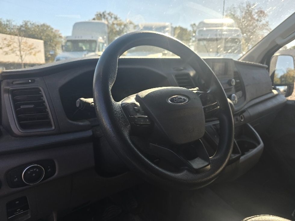 Cargo Van (Panel Van)-Light and Medium Duty Trucks-Ford-2021-Transit 250-Atlanta (Conyers)-GA-114,775\n\t\tmiles-$ 27,000 - Image 16