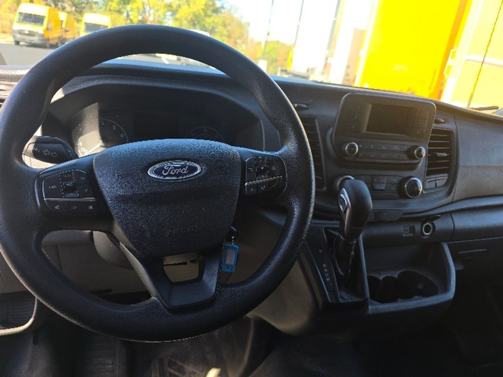 Cargo Van (Panel Van)-Light and Medium Duty Trucks-Ford-2021-Transit 250-Atlanta (Conyers)-GA-128,166\n\t\tmiles-$ 25,500 - Image 16