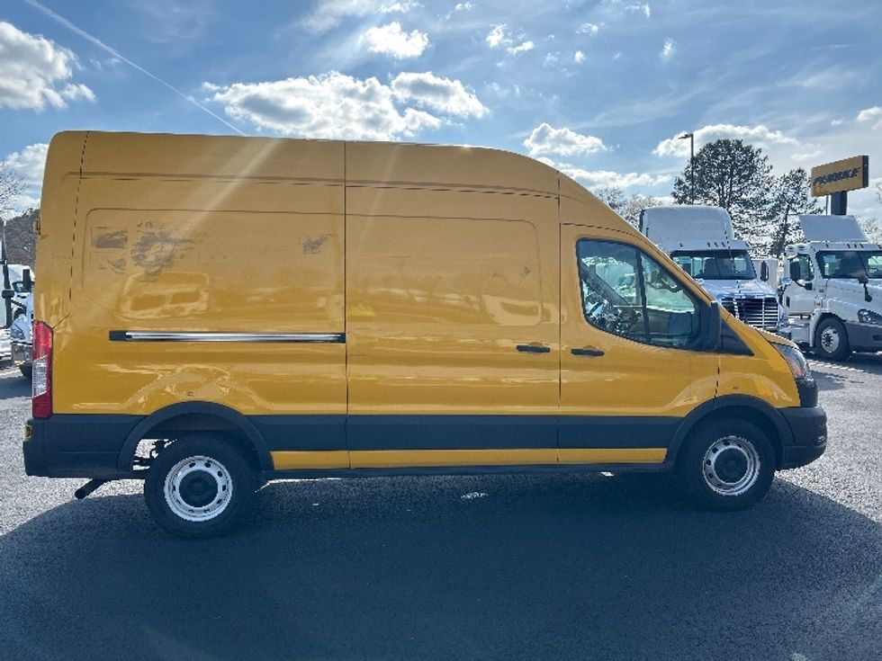 Cargo Van (Panel Van)-Light and Medium Duty Trucks-Ford-2021-Transit 250-Atlanta (Forest Park)-GA-103,569\n\t\tmiles-$ 29,000 - Image 14