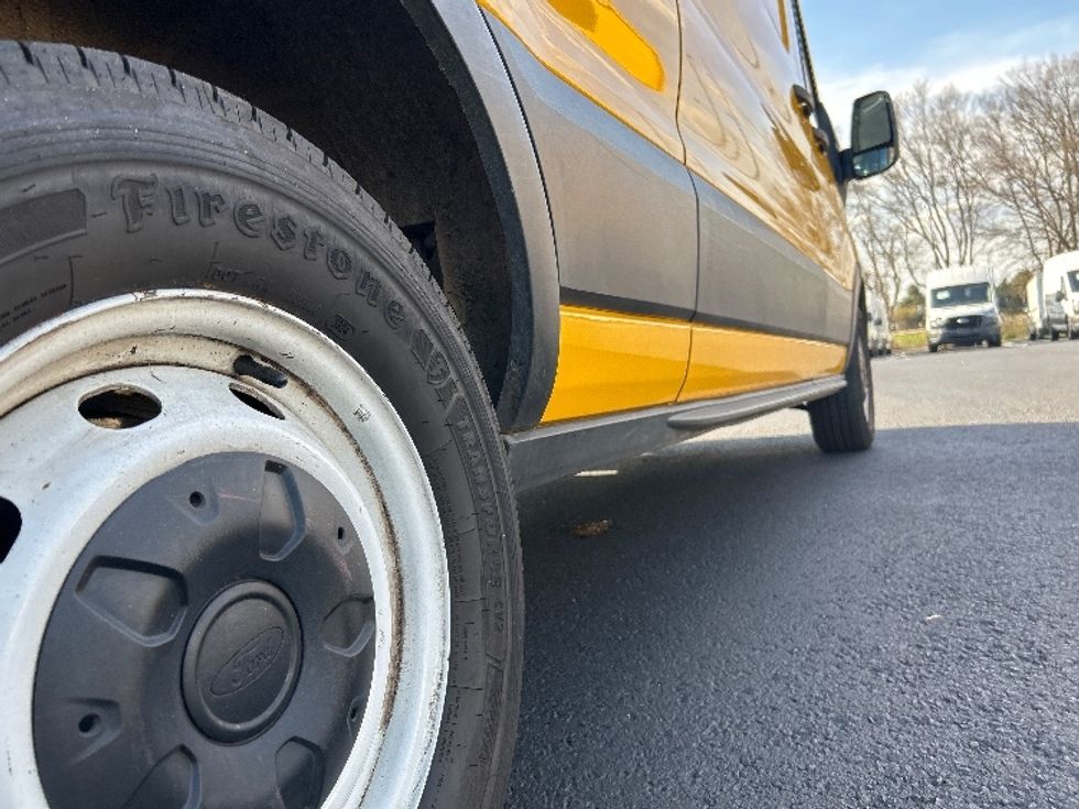 Cargo Van (Panel Van)-Light and Medium Duty Trucks-Ford-2021-Transit 250-Atlanta (Forest Park)-GA-103,569\n\t\tmiles-$ 29,000 - Image 13