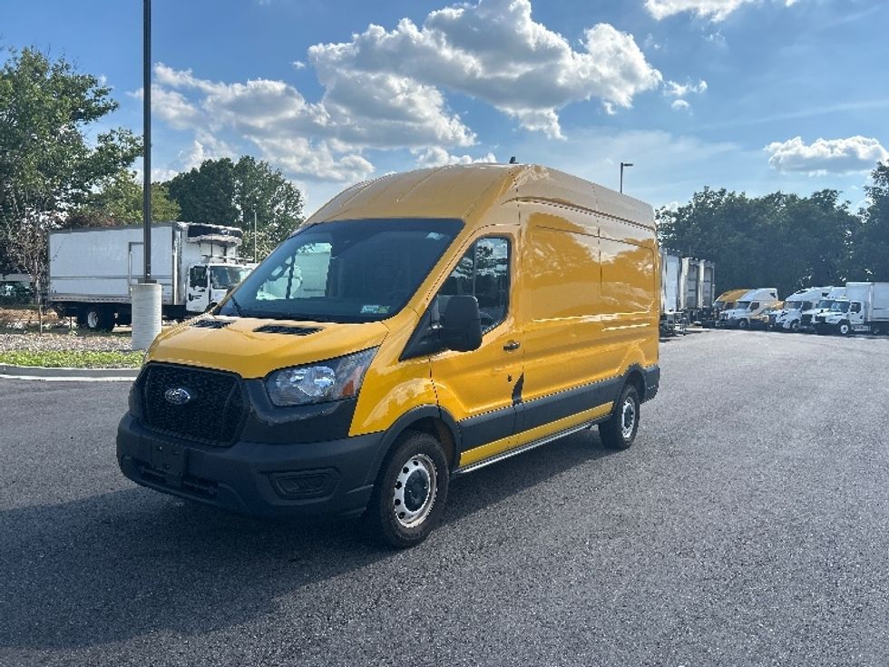 Cargo Van (Panel Van)-Light and Medium Duty Trucks-Ford-2021-Transit 250-Atlanta (Forest Park)-GA-105,332\n\t\tmiles-$ 28,500 - Image 3
