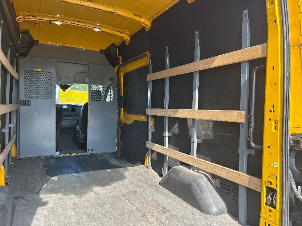 Cargo Van (Panel Van)-Light and Medium Duty Trucks-Ford-2021-Transit 250-Atlanta (Forest Park)-GA-105,332\n\t\tmiles-$ 28,500 - Image 11